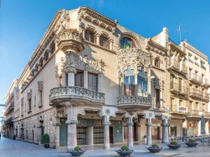 Visit to the Modernist Reus